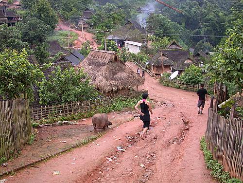 Lifestyle of the Akha people /Lebensstil der Akha